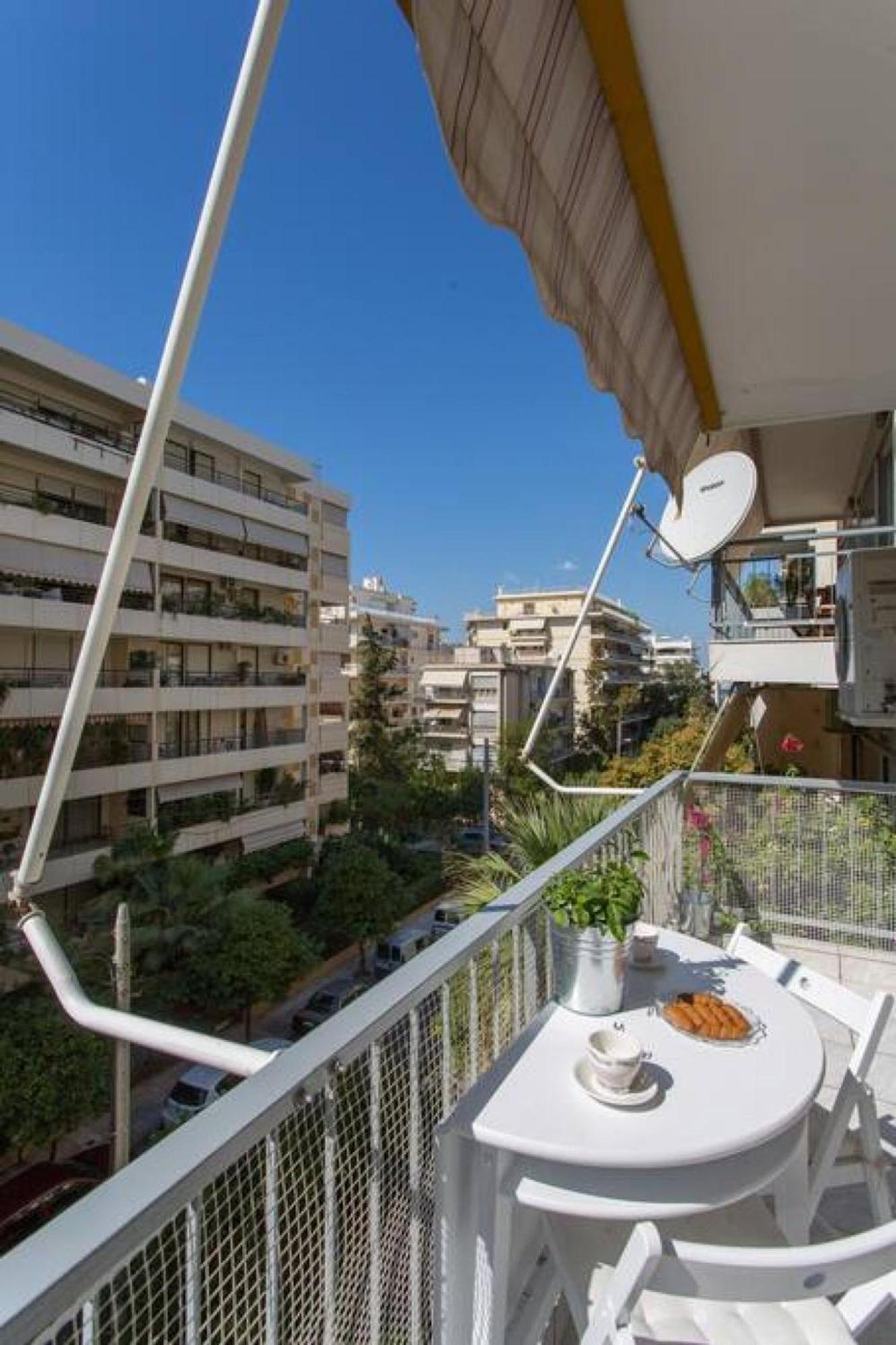 One Block From The Sea Family House At Floisvos Appartement Athene Buitenkant foto