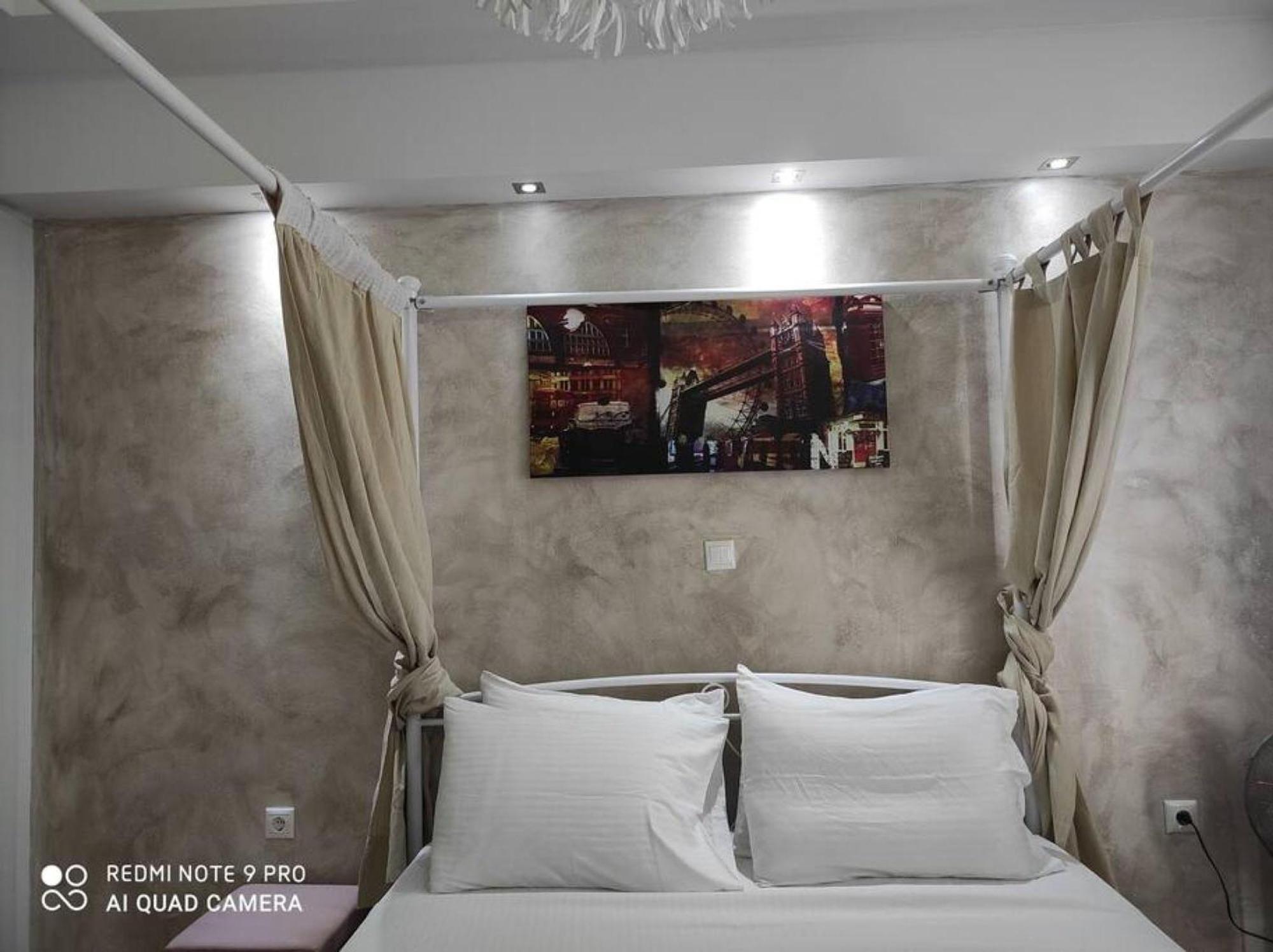 One Block From The Sea Family House At Floisvos Appartement Athene Buitenkant foto